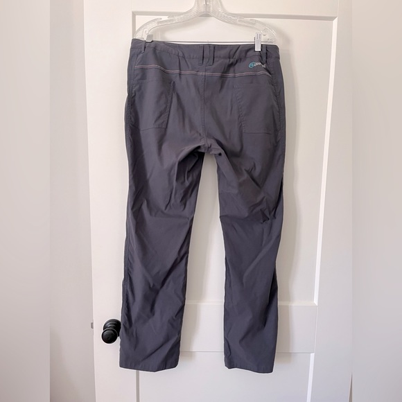 Casual, lightweight pants perfect for everyday! - Picture 4 of 5